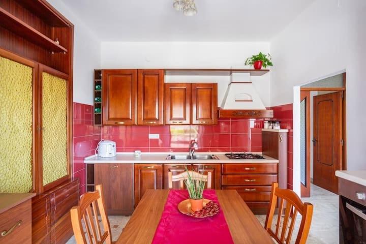 Guesthouseminturnoit Lucia Sparagna Екстериор снимка
